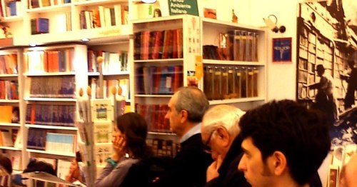 5954_10152657208560858_1325354108_n