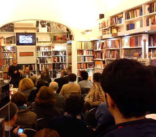 600294_10152657208785858_657014171_n